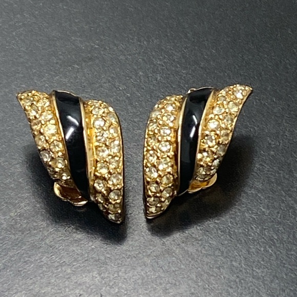 Dior Jewelry - Christian DIOR Vintage earrings with crystals and black enamel